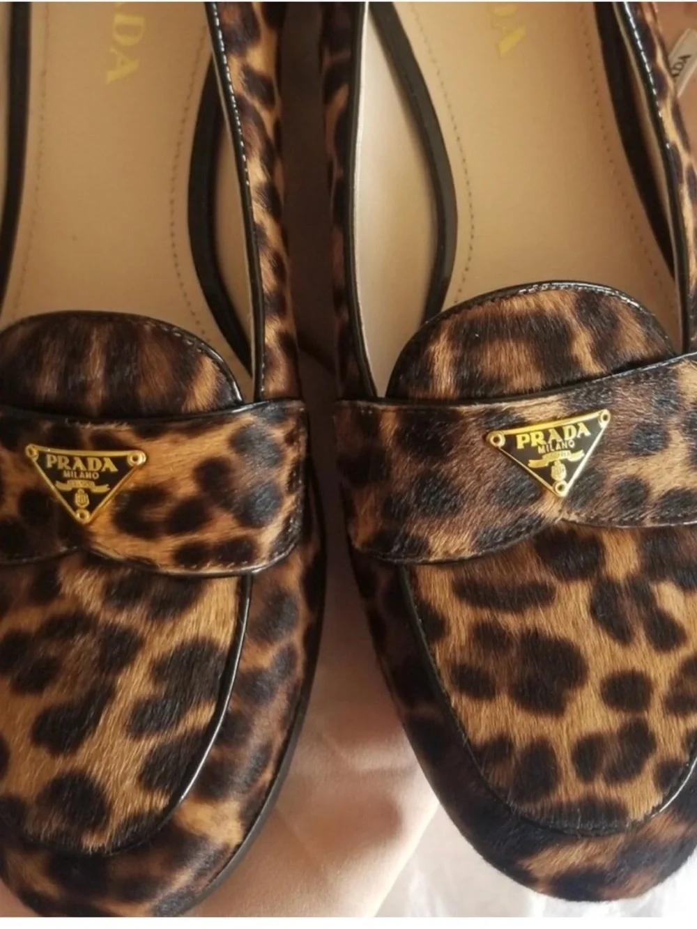 Prada Leopard Print Loafers Shoes with Gold Logo - Picture 5 of 5